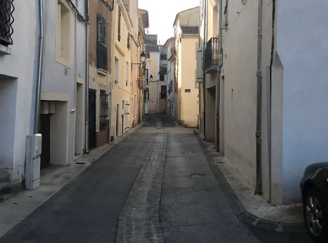 Avec Garage Centre Historique De * Beziers
